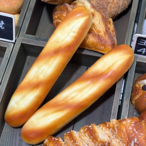 소프트 바게트 모형 빵 베이커리 장식 가짜빵 촬영 매장 소품